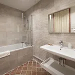 Relais Hotelier Douce France Hotel *