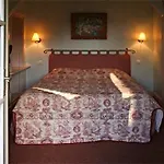 Relais Hotelier Douce France *