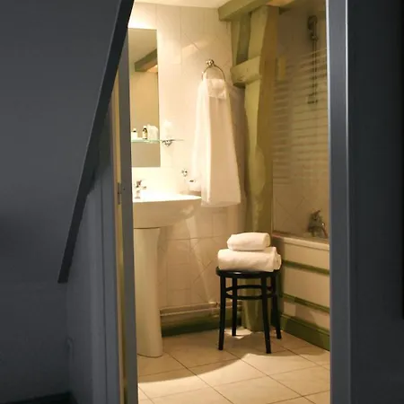 Relais Hôtelier Douce France Hotel