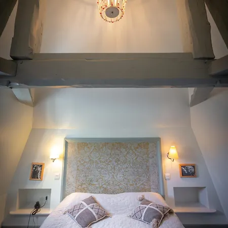 Relais Hôtelier Douce France Hotel *