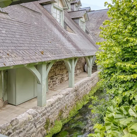 Relais Hôtelier Douce France Hotel *