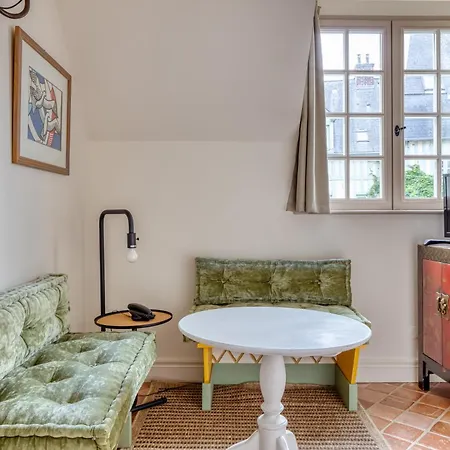 Relais Hôtelier Douce France *